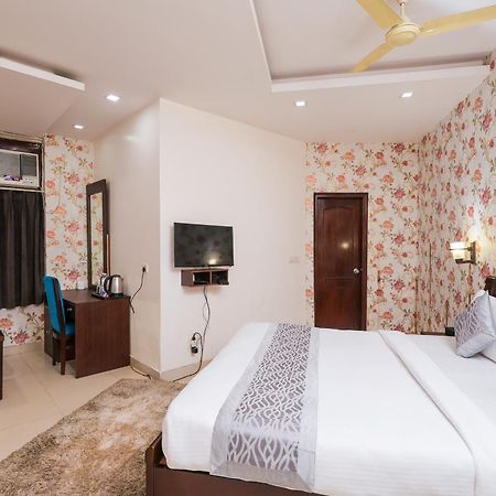 Nikko Blue - Boutique Hotel Gurgaon Dış mekan fotoğraf