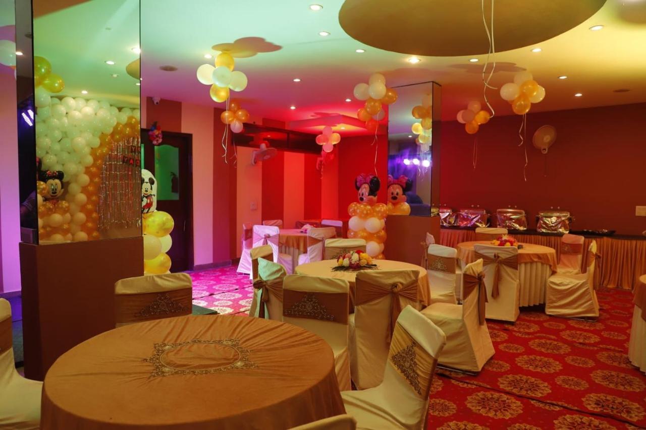 Nikko Blue - Boutique Hotel Gurgaon Dış mekan fotoğraf