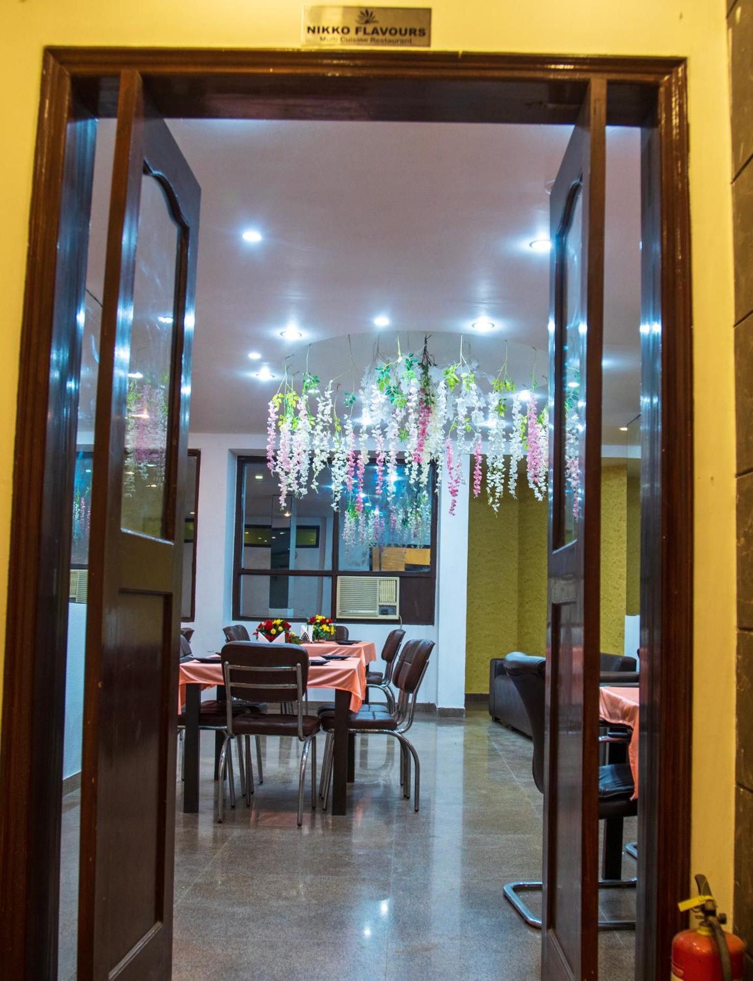 Nikko Blue - Boutique Hotel Gurgaon Dış mekan fotoğraf