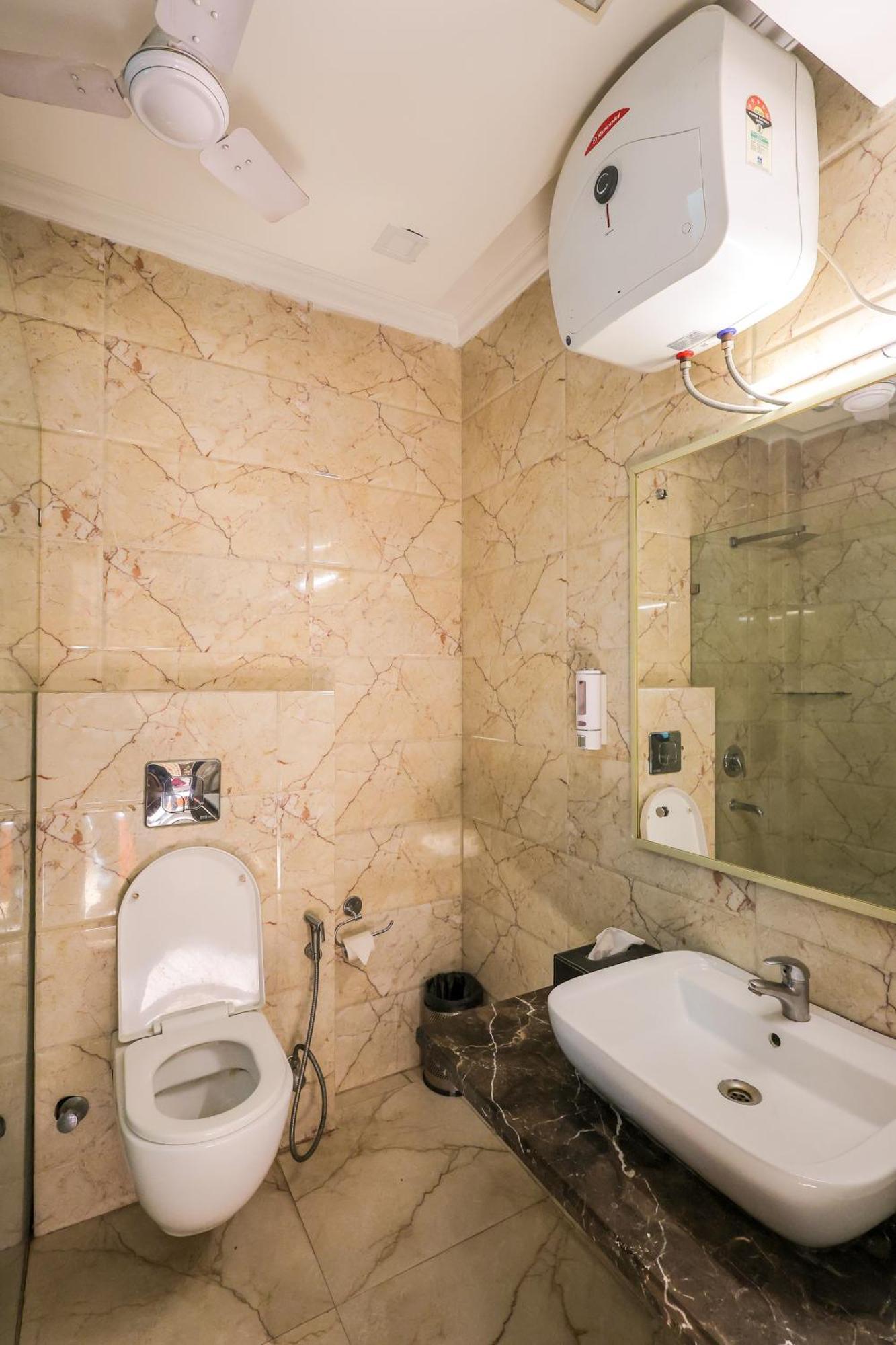 Nikko Blue - Boutique Hotel Gurgaon Dış mekan fotoğraf