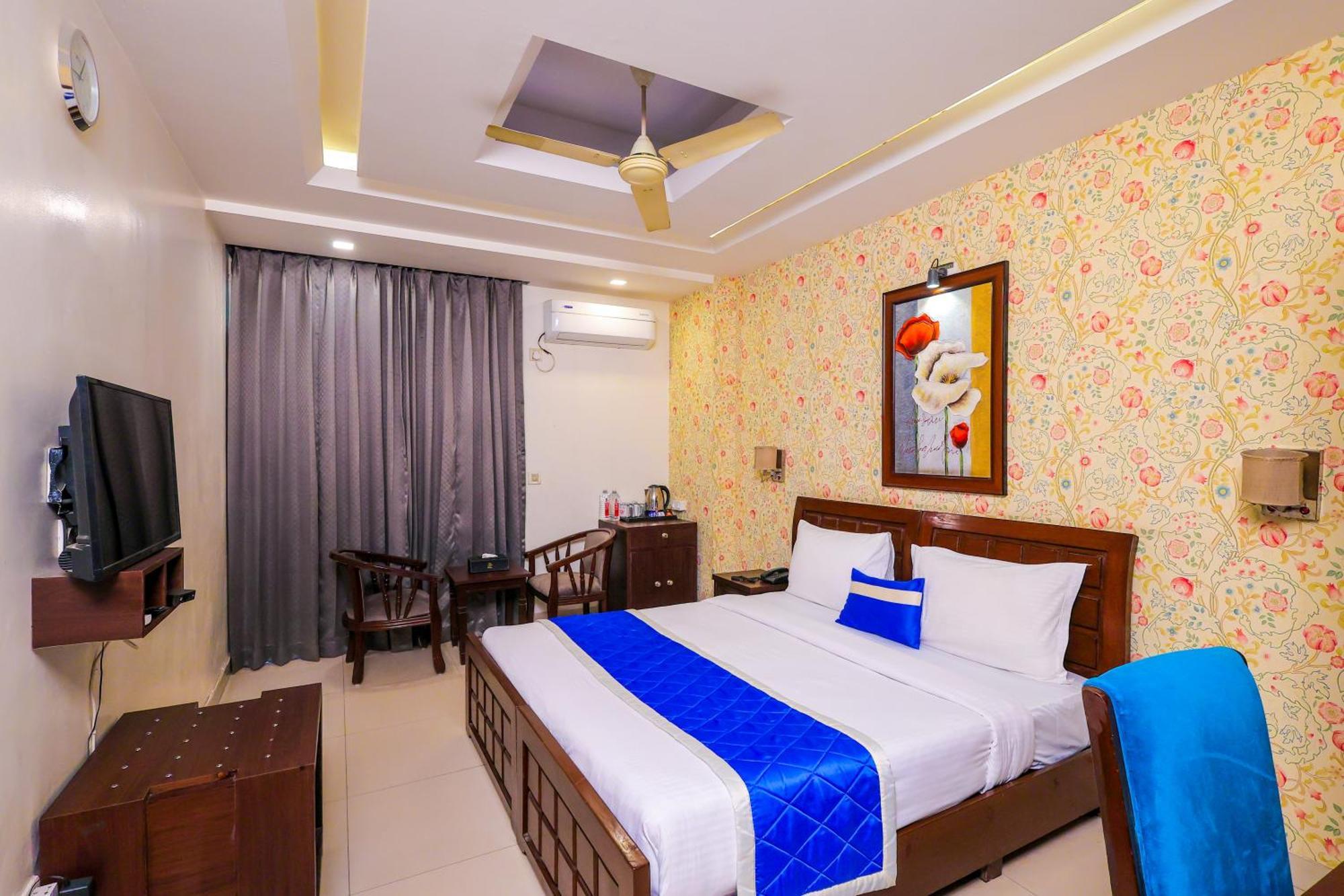 Nikko Blue - Boutique Hotel Gurgaon Dış mekan fotoğraf