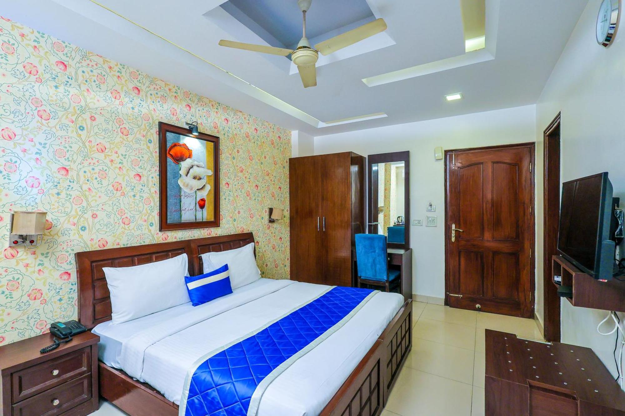 Nikko Blue - Boutique Hotel Gurgaon Dış mekan fotoğraf