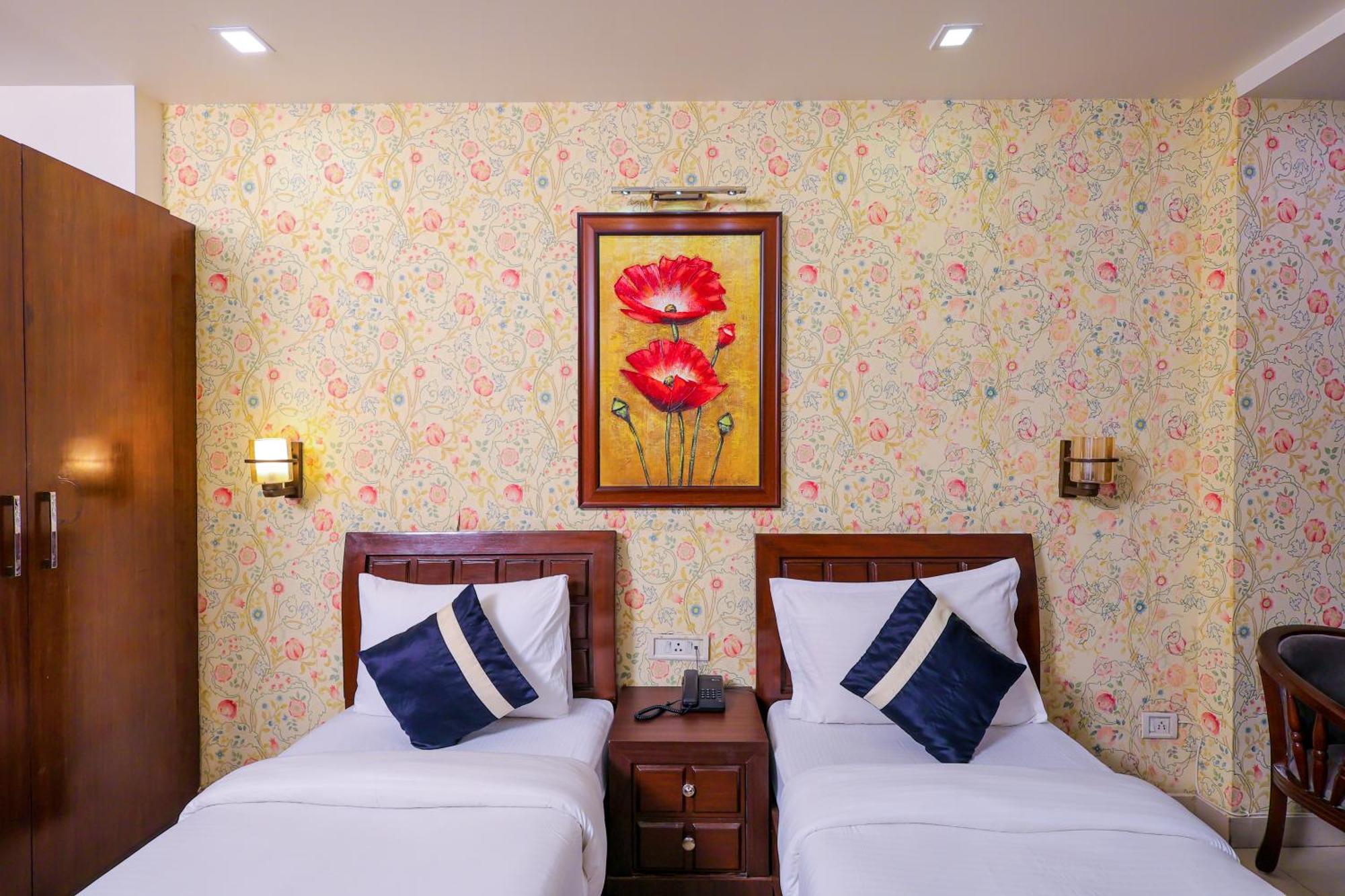 Nikko Blue - Boutique Hotel Gurgaon Dış mekan fotoğraf