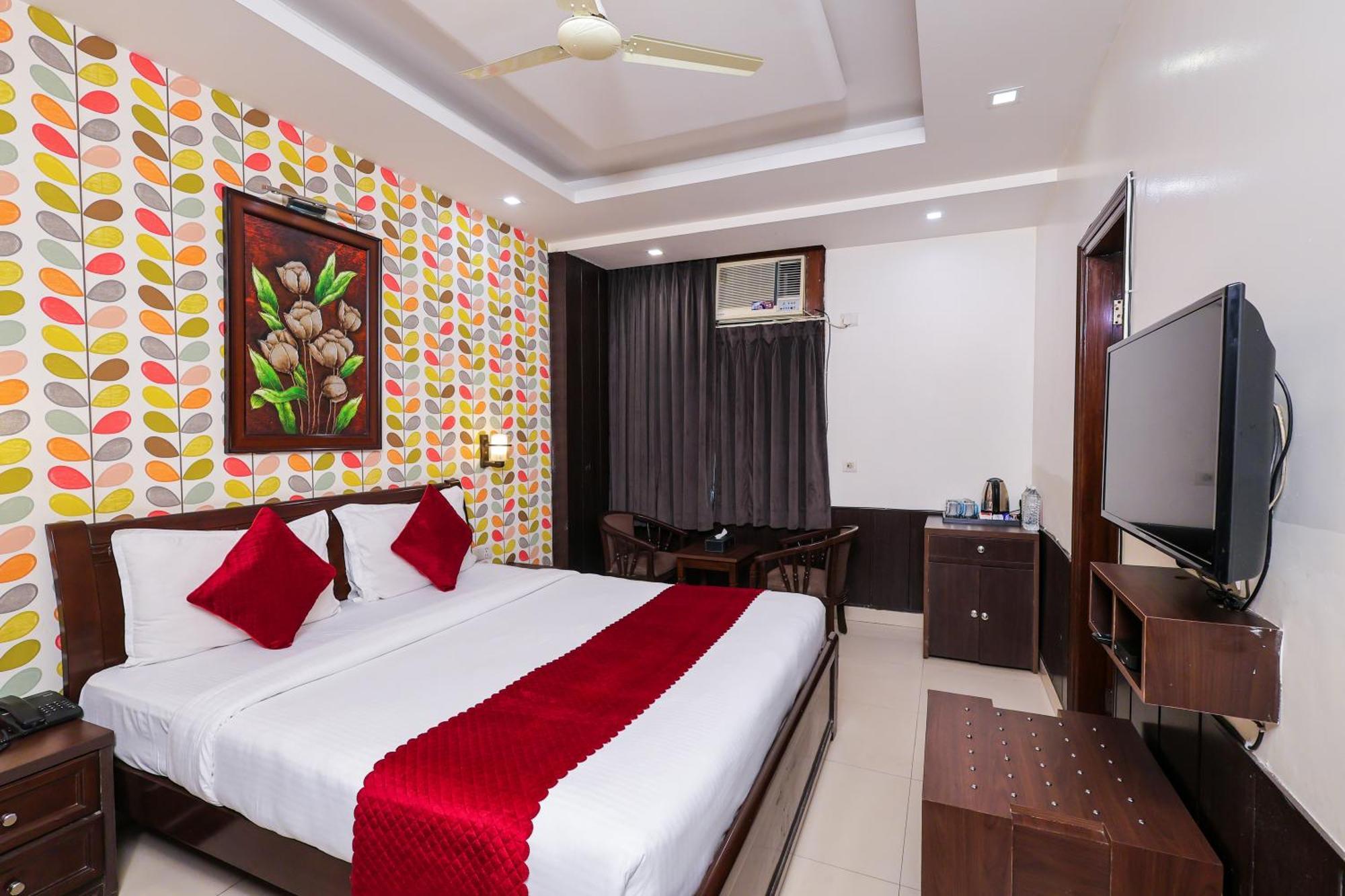 Nikko Blue - Boutique Hotel Gurgaon Dış mekan fotoğraf